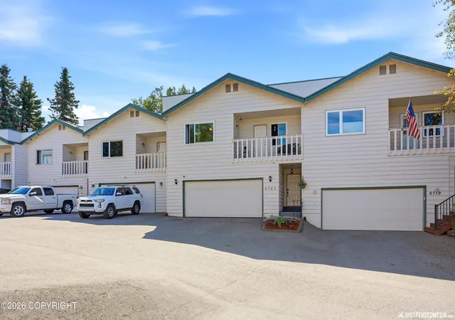 Homes for sale in Anchorage, AK | 6723 Cutty Sark St, Anchorage, AK 99502 | MLS# 26-8384