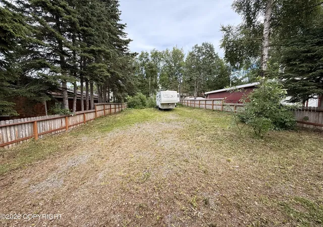 2nd image of 8039 Wilcox St, Anchorage, AK 99502 | MLS# 26-8313