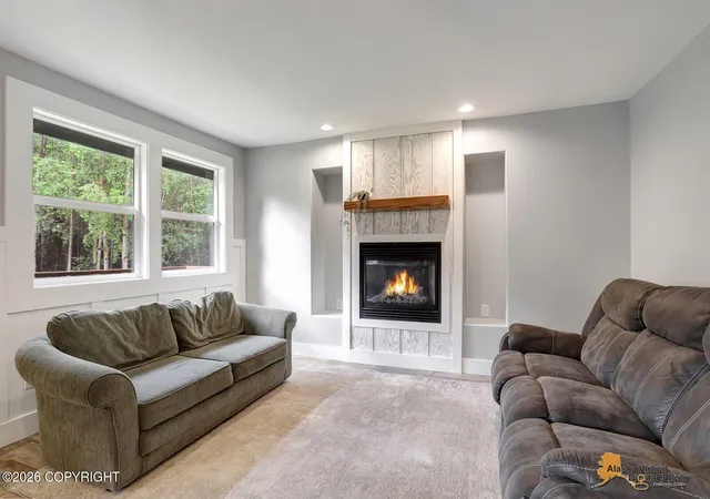 Photo 2 of Single family home for sale at 1100 N Retreat Ave, Palmer, AK 99645 | MLS# 26-9285 | Listing updated on 2026-09-12