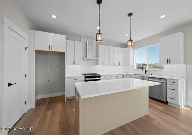 Photo 3 of Single family home for sale at 840 N Blue Atlas Cir, Palmer, AK 99645 | MLS# 26-8385 | Listing updated on 2026-09-22