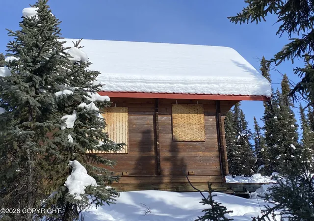Homes for sale in Glennallen, AK | Nhn On Lake Louise, Glennallen, AK 99588 | MLS# 26-8388