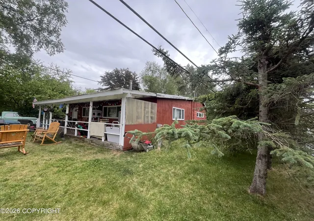 Homes for sale in Anchorage, AK | 2214 Roosevelt Dr, Anchorage, AK 99517 | MLS# 26-8408