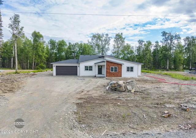 4th image of 9462 W Palermo Cir, Wasilla, AK 99623 | MLS# 26-8441