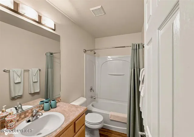 4th image of 5765 Sapphire Loop #37A, Anchorage, AK 99504 | MLS# 26-8490