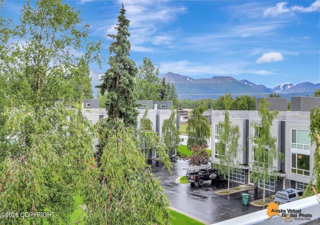 Photo 1 of Condo for sale at 5201 E Northern Lights Blvd #5W, Anchorage, AK 99508 | MLS# 26-8549 | Listing updated on 2026-08-29