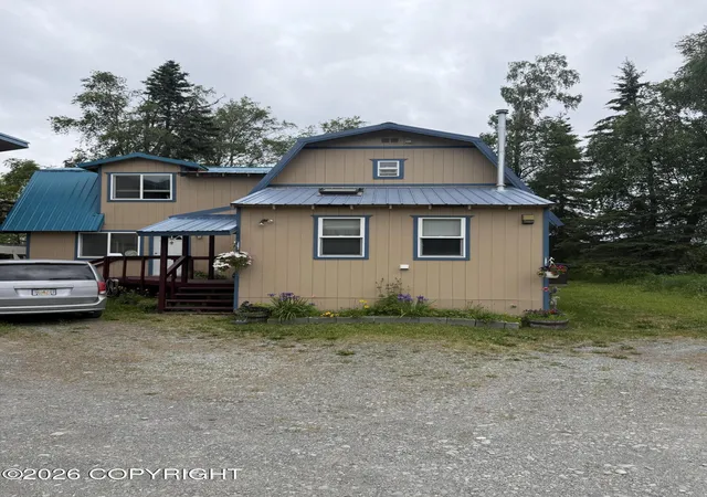 Photo 3 of Single family home for sale at 33452 Johnson Dr, Soldotna, AK 99669 | MLS# 26-8546 | Listing updated on 2026-07-14