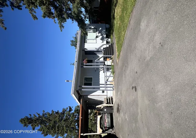 Photo 4 of Multi family home for sale at 716 N Park St, Anchorage, AK 99508 | MLS# 26-8570 | Listing updated on 2026-08-27
