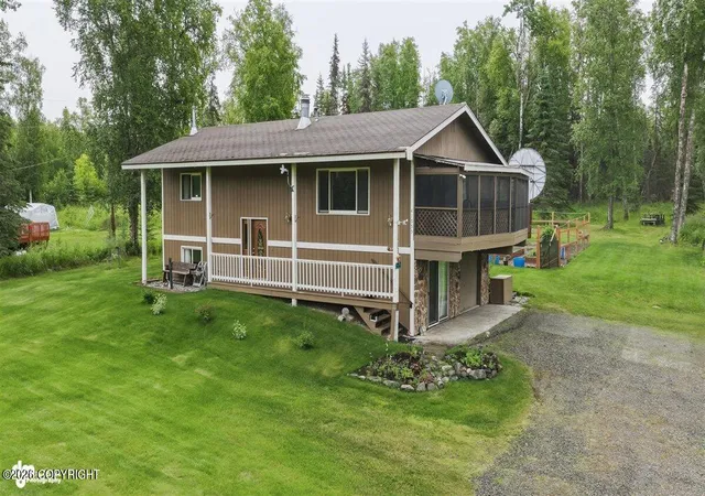 Photo 2 of Multi family home for sale at 41555 Grove Ave, Soldotna, AK 99669 | MLS# 26-8858 | Listing updated on 2026-07-17