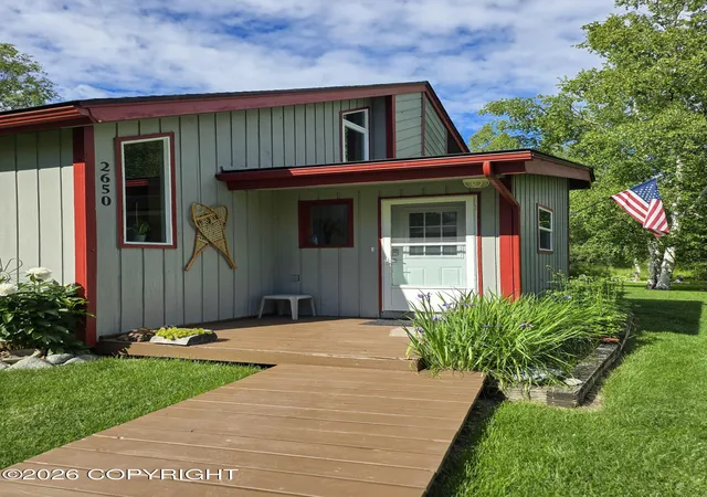 Photo 2 of Sale Pending at 2650 N Snowshoe Ln, Wasilla, AK 99654 | MLS# 26-8971 | Listing updated on 2026-08-01