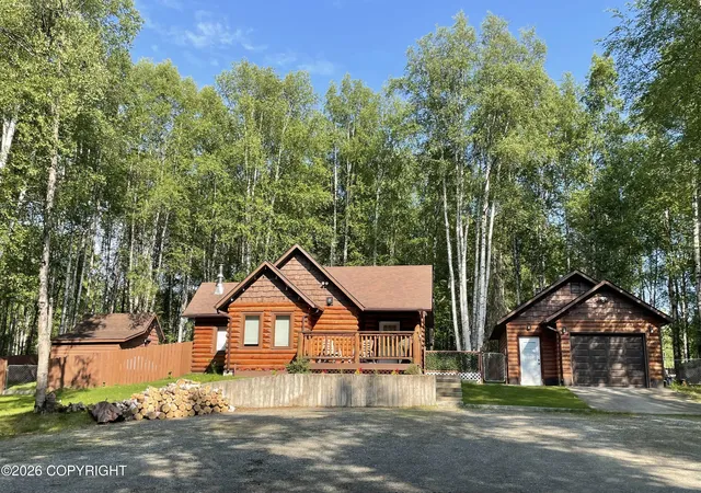 Photo 3 of Sale Pending at 33747 S Ruth Glacier Ave, Talkeetna, AK 99676 | MLS# 26-9152 | Listing updated on 2026-08-23