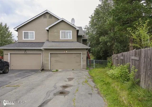 Photo 1 of Single family home for sale at 8924 Joy Cir, Anchorage, AK 99502 | MLS# 26-8736 | Listing updated on 2026-09-03