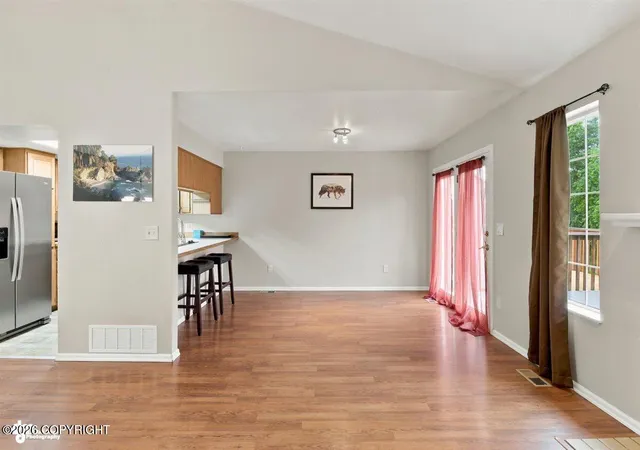 Photo 5 of Single family home for sale at 8924 Joy Cir, Anchorage, AK 99502 | MLS# 26-8736 | Listing updated on 2026-09-03