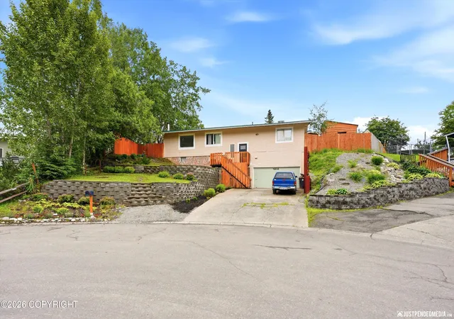 Photo 1 of Single family home for sale at 5916 Winding Way, Anchorage, AK 99504 | MLS# 26-8675 | Listing updated on 2026-09-08