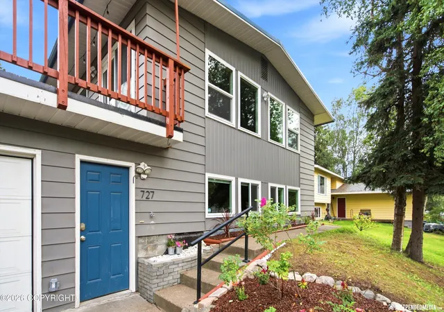 Photo 1 of Single family home for sale at 727 Norman St, Anchorage, AK 99504 | MLS# 26-10620 | Listing updated on 2026-09-05