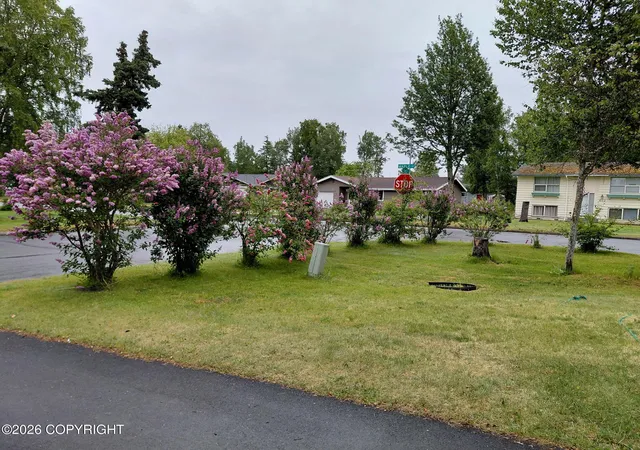 3rd image of 1101 Oak Ave, Kenai, AK 99611 | MLS# 26-8729
