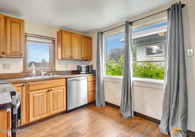 Photo 3 of Single family home for sale at 4207 Garfield St, Anchorage, AK 99503 | MLS# 26-8807 | Listing updated on 2026-08-03