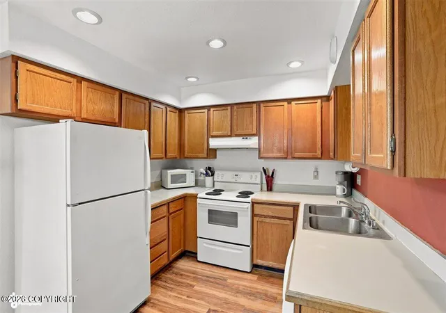 Photo 4 of Condo for sale at 9241 Blackberry St #1, Anchorage, AK 99502 | MLS# 26-8739 | Listing updated on 2026-09-05