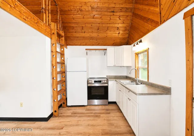 Photo 4 of Single family home for sale at 42524 Galankin St, Nikiski/north Kenai, AK 99611 | MLS# 26-8952 | Listing updated on 2026-09-14