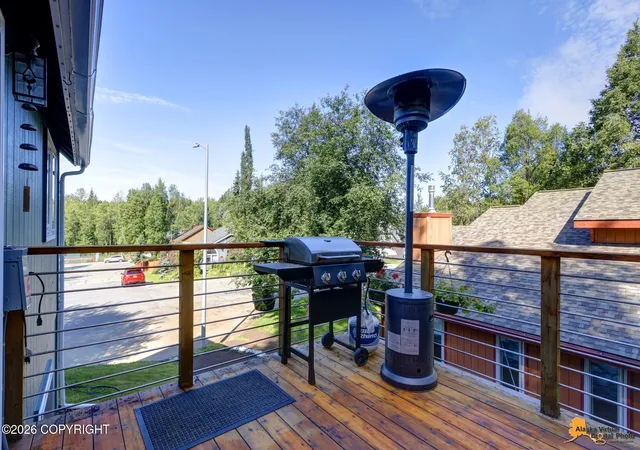 Photo 39 of Sale Pending at 6901 Serenity Dr, Anchorage, AK 99502 | MLS# 26-9747 | Listing updated on 2026-08-16