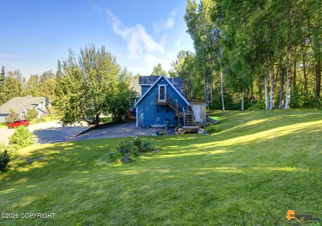 Photo 3 of Sale Pending at 6901 Serenity Dr, Anchorage, AK 99502 | MLS# 26-9747 | Listing updated on 2026-08-16