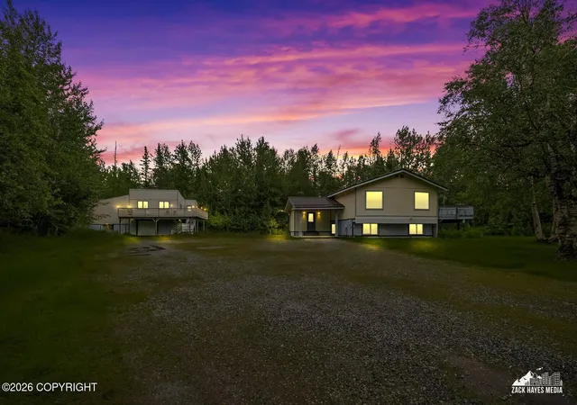 Photo 1 of Single family home for sale at 1051 N Old Trunk Rd, Palmer, AK 99645 | MLS# 26-8800 | Listing updated on 2026-08-25