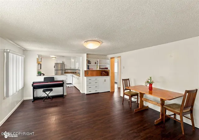 Photo 5 of Single family home for sale at 3401 Dorbrandt St, Anchorage, AK 99503 | MLS# 26-8829 | Listing updated on 2026-08-21