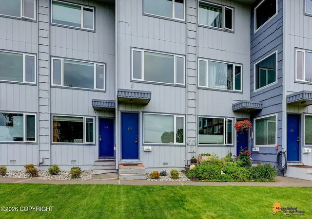 Photo 2 of Condo for sale at 817 P St #817, Anchorage, AK 99501 | MLS# 26-8919 | Listing updated on 2026-08-27
