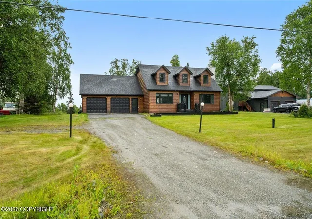 Photo 2 of Sale Pending at 174 E Leota St, Wasilla, AK 99654 | MLS# 26-8869 | Listing updated on 2026-08-28