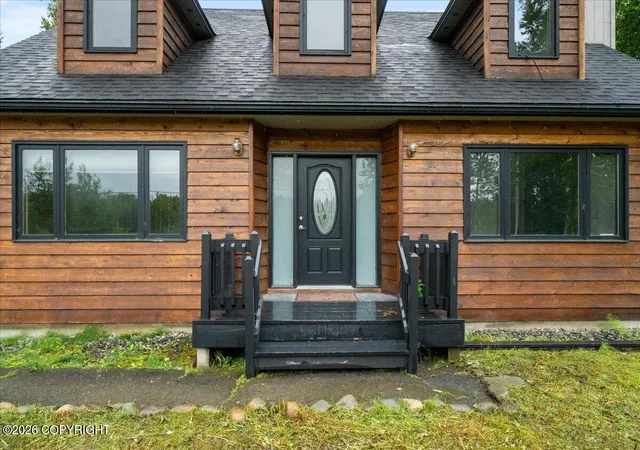 Photo 3 of Sale Pending at 174 E Leota St, Wasilla, AK 99654 | MLS# 26-8869 | Listing updated on 2026-08-28