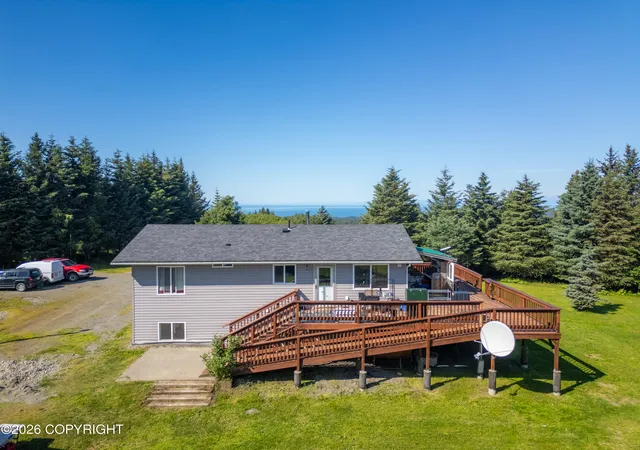 Photo 3 of Sale Pending at 40460 Belnap Dr, Homer, AK 99603 | MLS# 26-9721 | Listing updated on 2026-08-20