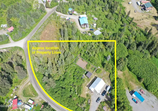 Photo 4 of Single family home for sale at 35812 Lifeboat Loop, Anchor Point, AK 99556 | MLS# 26-8941 | Listing updated on 2026-09-11