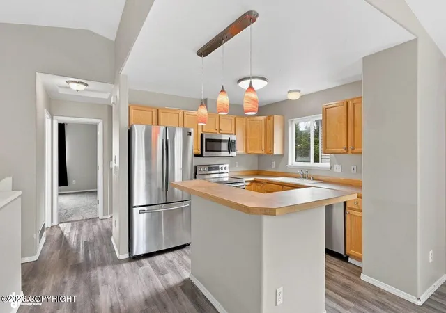 Photo 2 of Sale Pending at 10955 Retreat Cir, Anchorage, AK 99515 | MLS# 26-9307 | Listing updated on 2026-08-02