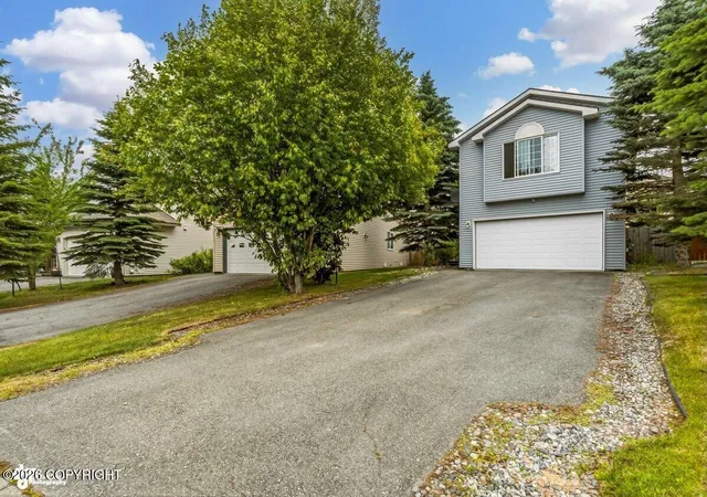 Photo 37 of Sale Pending at 10955 Retreat Cir, Anchorage, AK 99515 | MLS# 26-9307 | Listing updated on 2026-08-02