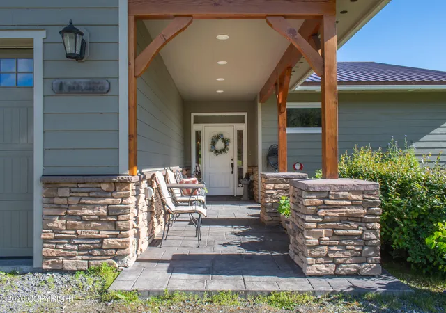Photo 3 of Sale Pending at 40772 Morning Star Rd, Homer, AK 99603 | MLS# 26-9046 | Listing updated on 2026-09-07
