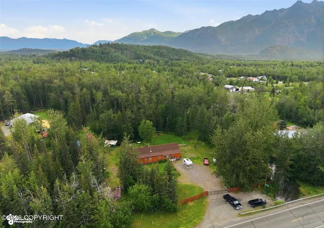 Photo 3 of Single family home for sale at 17165 E Plumley Rd, Palmer, AK 99645 | MLS# 26-10040 | Listing updated on 2026-08-18