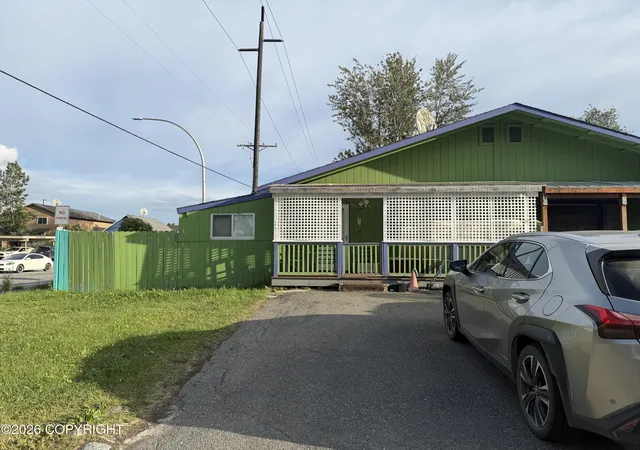 Photo 1 of Single family home for sale at 3900 Starburst Cir, Anchorage, AK 99517 | MLS# 26-9554 | Listing updated on 2026-09-03