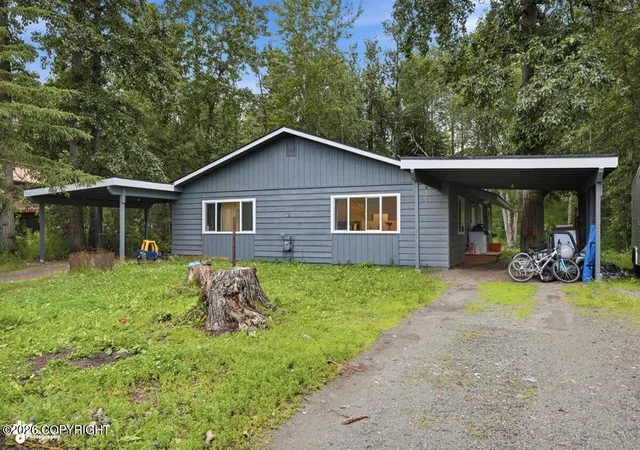 Photo 1 of Sale Pending at 961 E Dellwood St, Wasilla, AK 99654 | MLS# 26-8996 | Listing updated on 2026-08-14
