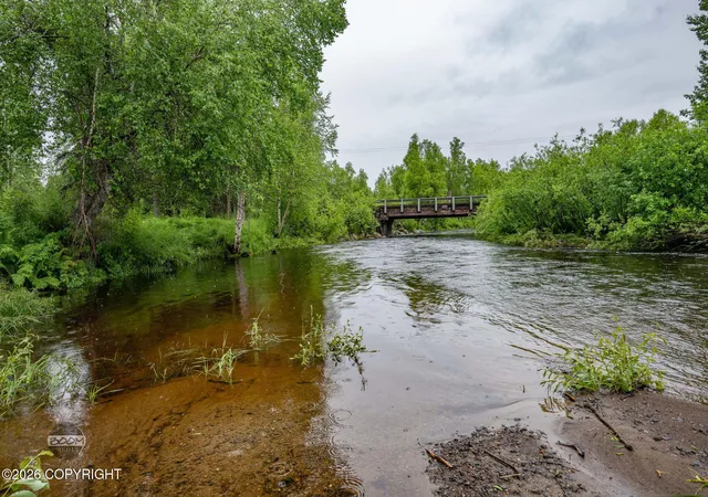 Single family home for sale at 1425 E Petersville Rd, Trapper Creek, AK 99683 | MLS# 26-9067 | Listing updated on 2026-07-22
