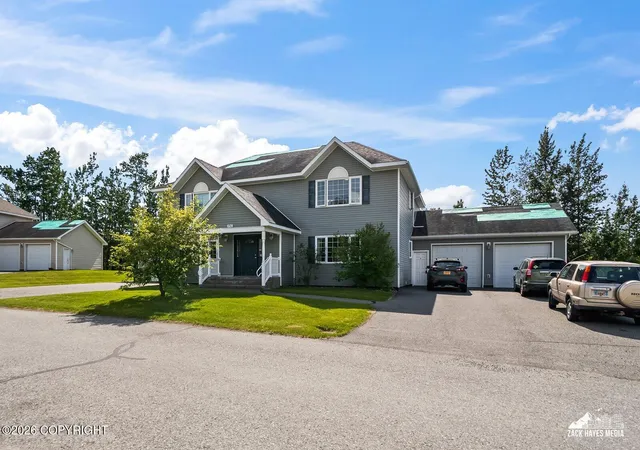 Photo 2 of Sale Pending at 1790 E Neil Cir #4, Wasilla, AK 99654 | MLS# 26-9580 | Listing updated on 2026-09-02