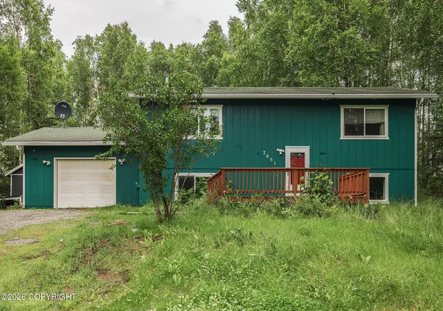 Photo 3 of Single family home for sale at 7051 W Cambridge Dr, Wasilla, AK 99623 | MLS# 26-9364 | Listing updated on 2026-07-28