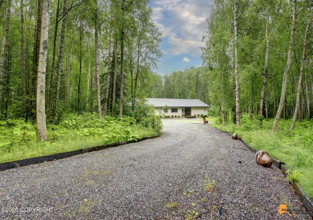 Photo 2 of Single family home for sale at 3609 N One Horse Ln, Wasilla, AK 99623 | MLS# 26-9114 | Listing updated on 2026-09-11