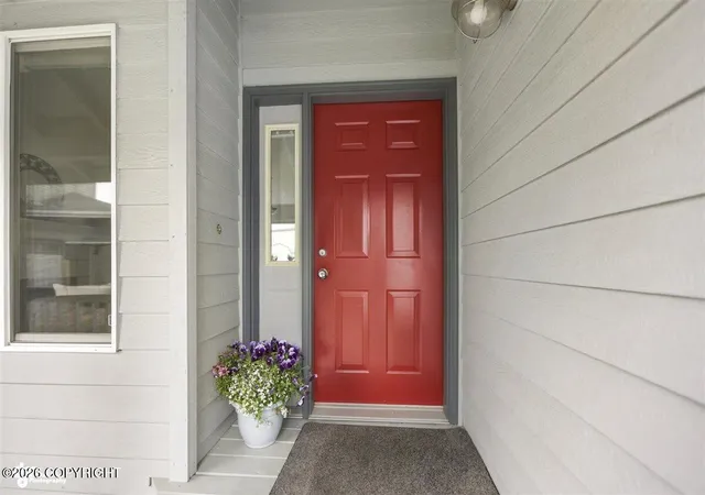 Photo 3 of Sale Pending at 2321 Leander Cir, Anchorage, AK 99515 | MLS# 26-9763 | Listing updated on 2026-09-01