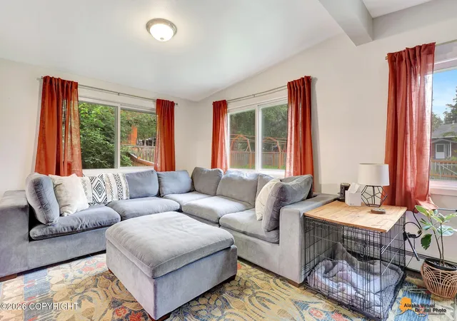 Photo 4 of Sale Pending at 5514 Cope St, Anchorage, AK 99518 | MLS# 26-9216 | Listing updated on 2026-08-31