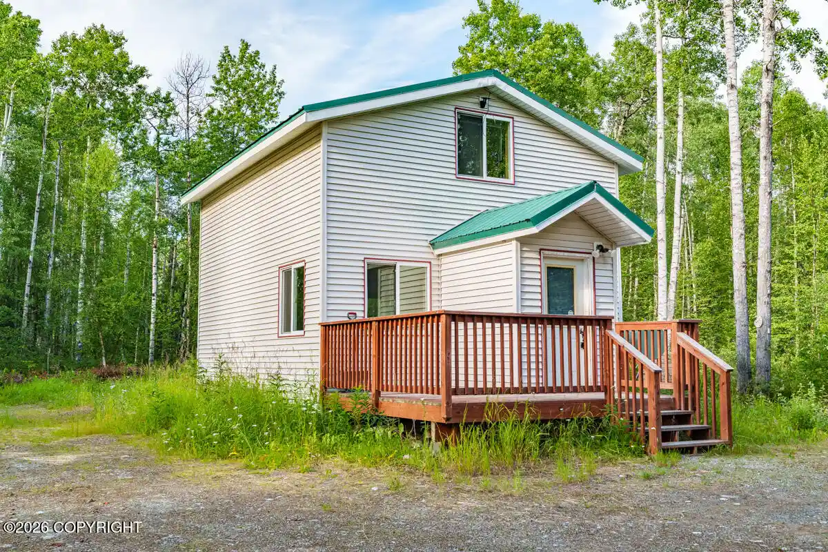 Photo 1 of Single family home for sale at 23729 W Long Lake Rd, Willow, AK 99688 | MLS# 26-9454 | Listing updated on 2026-10-29