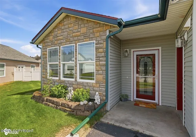 Photo 2 of Single family home for sale at 300 W London Rose Cir #12, Soldotna, AK 99669 | MLS# 26-9498 | Listing updated on 2026-08-10