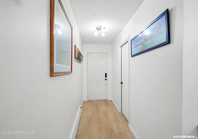 Photo 4 of Sale Pending at 6723 Cutty Sark St, Anchorage, AK 99502 | MLS# 26-9295 | Listing updated on 2026-08-31
