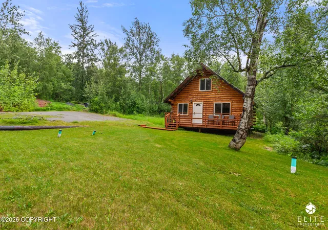 Photo 22 of Sale Pending at 16150 E Huntley Rd, Palmer, AK 99645 | MLS# 26-9338 | Listing updated on 2026-08-01
