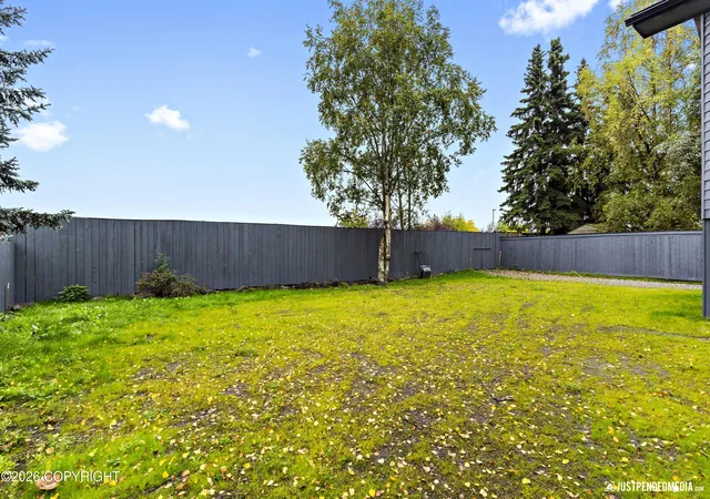 Photo 22 of Sale Pending at 3103 Sheldon Jackson St, Anchorage, AK 99508 | MLS# 26-9360 | Listing updated on 2026-08-09