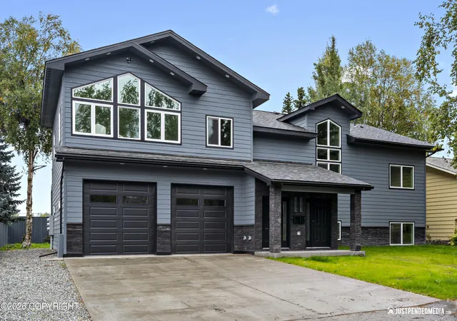 Photo 2 of Sale Pending at 3103 Sheldon Jackson St, Anchorage, AK 99508 | MLS# 26-9360 | Listing updated on 2026-08-09