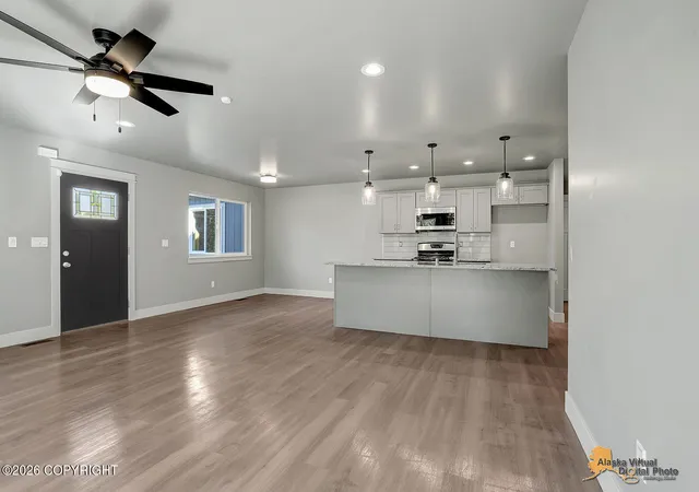 Photo 2 of Single family home for sale at 9193 S Twilight Dr, Wasilla, AK 99623 | MLS# 26-9635 | Listing updated on 2026-08-17